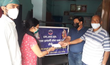 श्रीकृष्ण प्रणामी ट्रस्ट ने फोटो जर्नलिस्ट को इलाज के लिए दी सहयोग राशि