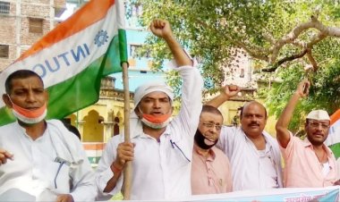 बिहार के निर्माण कामगारों का निबंधन, न्यूनतम मजदूरी, को पंचायत स्तर तक कार्यान्वयन करने हेतु कांग्रेस, इंटक का प्रदर्शन