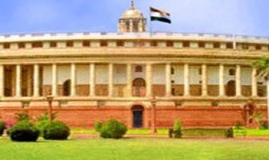 राज्यसभा : विपक्ष का हंगामा जारी, कार्यवाही दोपहर दो बजे तक स्थगित