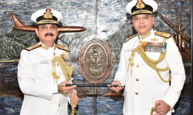 वाइस एडमिरल राजेश पेंढारकर ने ईएनसी के फ्लैग ऑफिसर कमांडिंग-इन-चीफ का पदभार संभाला