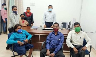 एसडीओ ने कोविड टीकाकरण के लिए किया जागरूक दिव्यांगजनों के साथ किया बैठक