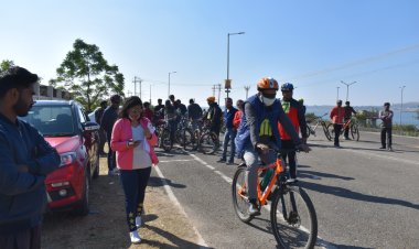 चार्टर्ड एकाउंटेंट के लिए खजाना खोज साइकिल प्रतियोगिता आयोजित