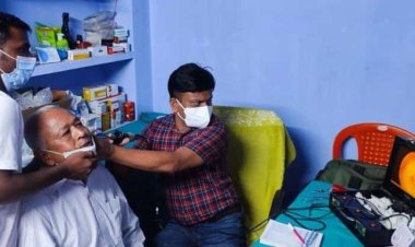 पटवा बुनकर आरोग्य ट्रस्ट द्वारा नाक ,कान, गला के मरीजों को निशुल्क परामर्श व दवा