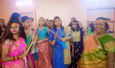 ओजस्विनी’ ने किया मातृशक्ति आराधना-सह-डाँडिया नृत्य समारोह का आयोजन