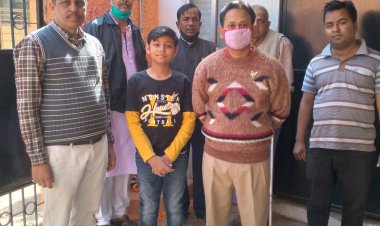 गणतंत्र दिवस के अवसर पर आम्रपाली अपार्टमेंट सोसाइटी में ध्वजारोहण