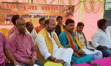 लखीबाग छठ पूजा समिति के द्वारा फल्गु के पूर्वी छोर पर छठ व्रतियों विशेष व्यवस्था, लगाया गया था केले का वृक्ष