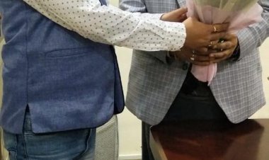 जेल आईजी बीरेंद्र भूषण को जर्नलिस्ट वेलफेयर एसोसिएशन ने किया सम्मानित