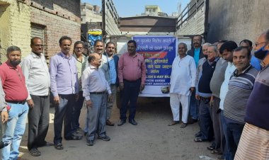 रांची गुड्स ट्रांसपोर्ट एसोसिएशन के पदधारी मिले झारखंड जनशक्ति मजदूर यूनियन के केंद्रीय अध्यक्ष ललित ओझा से, मांगा समर्थन