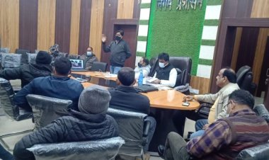 शहर का सौंदर्यीकरण और चौमुखी विकास के लिए नगर निगम का बैठक सम्पन्न