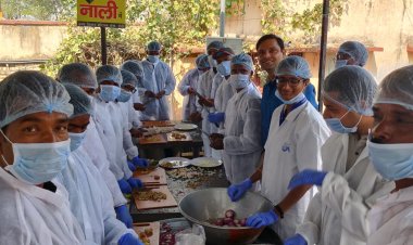 मत्स्य प्रसंस्करण के क्षेत्र में रोजगार सृजन की असीम संभावनाएं : डॉ आशीष कुमार झा