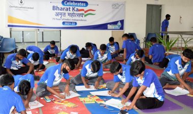 सीसीएल के सौजन्य से पेंटिंग एवं ड्रॉइंग प्रतियोगिता आयोजित, विजेता प्रतिभागियों को किया गया पुरस्कृत