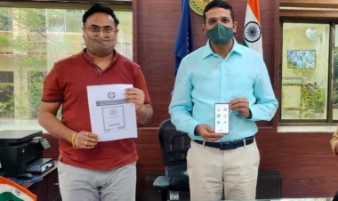 उपायुक्त छवि रंजन ने एम- कार्मिक मोबाईल एप्प लांच किया