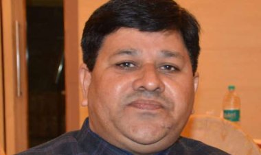 निजी स्कूलों की मनमानी पर रोक लगाए सरकार, अन्यथा न्यायालय की शरण में जाएंगे : अजय राय