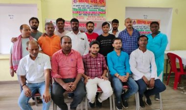 77वाॅ स्वतंत्राता दिवस के अवसर पर तिरंगा ब्लड ग्रुप ने मानपुर में 52 यूनिट रक्तदान किया