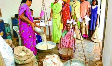 वर्तमान में पूरे देश में 5.38 लाख उचित मूल्य की दुकानें (FPS) चल रही है