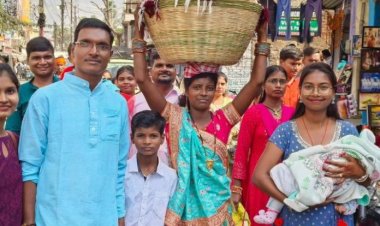 36 घंटे का निर्जला उपवास अंतिम दिन छठव्रती ने उगते भगवान भास्कर को किया अर्ध्य अर्पण