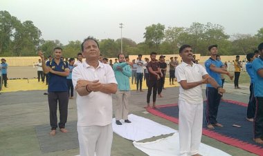 एनसीसी कैडेट्स ने मनाया अंतरराष्ट्रीय योग दिवस, स्वस्थ समाज, और स्वस्थ राष्ट्र का दिया संदेश