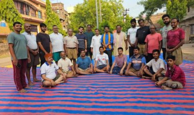 BIHAR मानपुर में दसवां अंतर्राष्ट्रीय योग दिवस पर स्वच्छता अभियान एवं स्वयंसेवकों ने किये योगासन