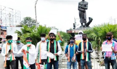 झारखंड कांग्रेस छात्र संगठन NSUI का UGC के खिलाफ अनूठा प्रदर्शन- थाली पीट कर और काला पट्टा लगाकर जताया विरोध।