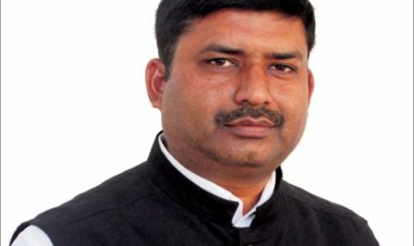 आर्थिक पैकेज की घोषणा दिग्भ्रमित करने वाला : लाल किशोरनाथ शाहदेव