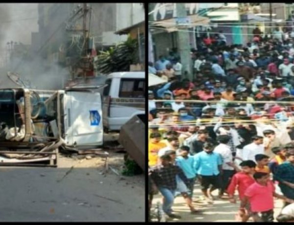 मुंगेर : श्रद्धालुओं पर हुई गोलीबारी एवं लाठीचार्ज के विरोध में गुस्साई भीड़ का पुलिस चौकी तथा एसपी ऑफिस पर हमला