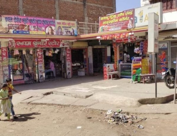 मोहनपुर प्रखण्ड के डंगरा में होली के दौरान दो पक्षो में झड़प के बाद स्थिति सामान्य ,खुली दुकाने