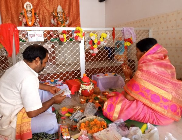 गणेश चतुर्थी पर श्रीगणेश-लक्ष्मी मंदिर में की गई पूजा-अर्चना