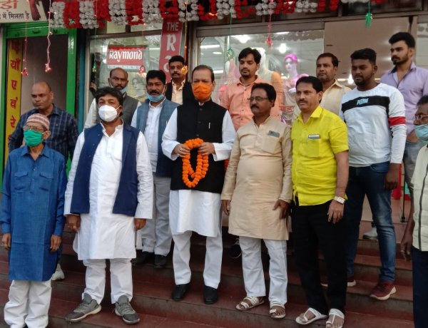 बेरमो में कांग्रेस प्रत्याशी के पक्ष में सुबोधकांत सहाय ने किया चुनाव प्रचार