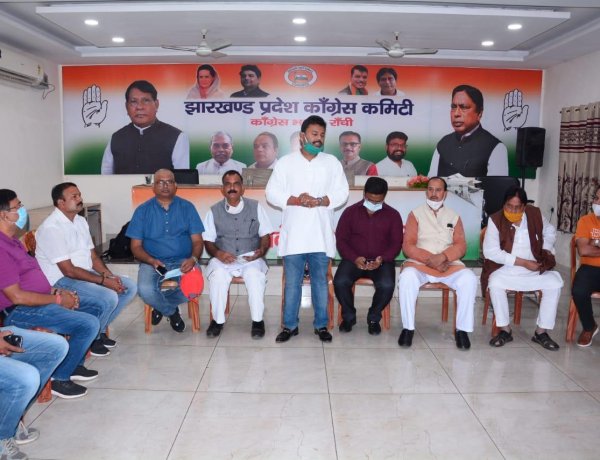 प्रोफेशनल कांग्रेस धूमधाम से मनाएगी स्व.कार्तिक उरांव की जयंती