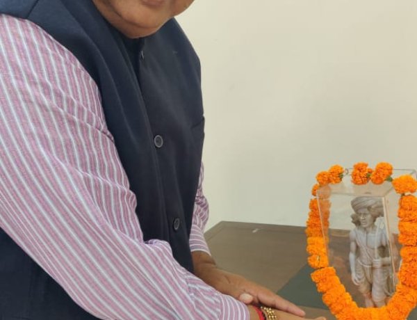 भारतीय जनता मोर्चा ने मनाई धरती आबा बिरसा मुंडा की जयंती