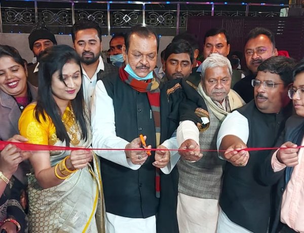 राज विला एनडी वैंक्वेट हाॅल का शुभारंभ