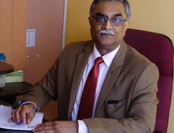 बेहतर चिकित्सा सुविधा उपलब्ध कराना मुख्य लक्ष्य : डॉ.अनंत सिन्हा