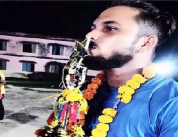 क्रिकेटर के सिर में मारी गोली, दोस्त भी छोड़कर भाग निकले