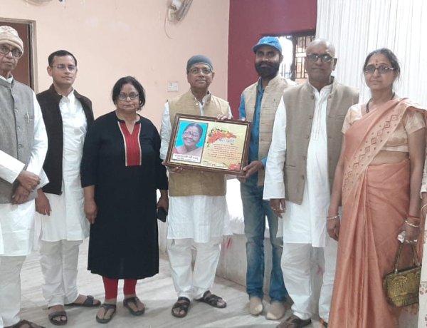 राष्ट्रीय ओबीसी मोर्चा ने डॉ.विवेक कश्यप को किया सम्मानित