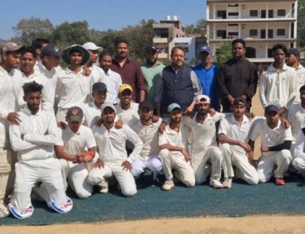 अंतर महाविद्यालय क्रिकेट प्रतियोगिता का आयोजन गया कॉलेज खेल परिसर में आज प्रारंभ हुआl