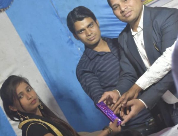 10वीं बिहार बोर्ड की परीक्षा में फ्यूचर लाइन कोचिंग सेंटर से शत-प्रतिशत विद्यार्थियों हुए सफल:-मो‌. दाऊद