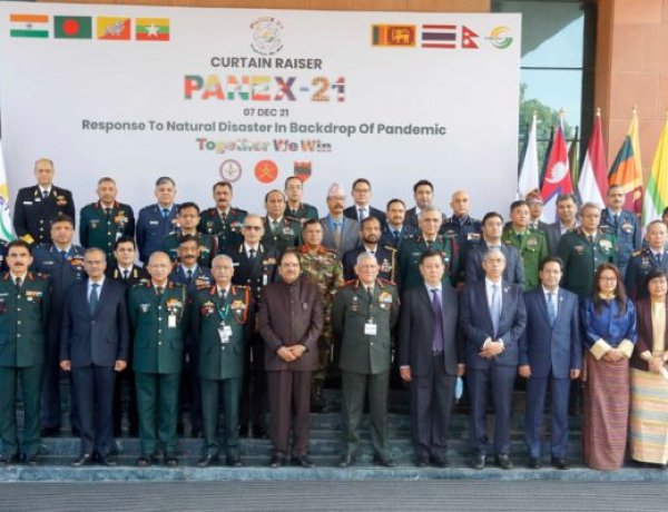 विषाणुजनित महामारी से निबटने के लिए राष्ट्र के संयुक्त दृष्टिकोण की आवश्यकता- रक्षा राज्य मंत्री