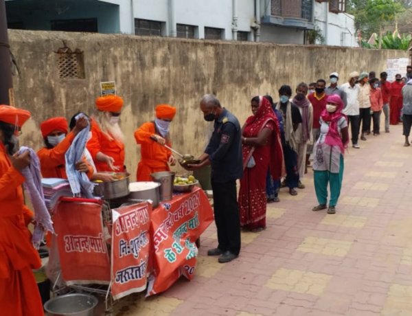 आनंद मार्ग के प्रवर्तक श्रीश्री आनंदमूर्ति की