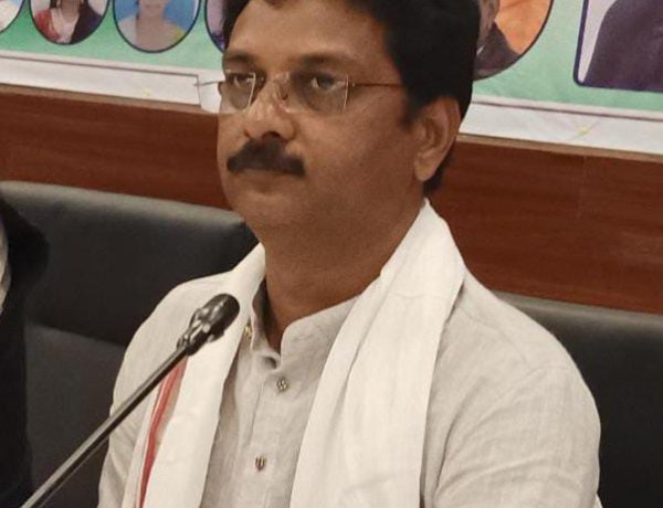 वस्त्र,जूता,ज्वेलरी व्यवसायियों के जीविकोपार्जन की भी सोचे सरकार : संतोष सोनी