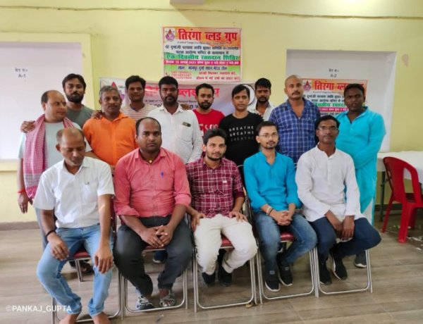 77वाॅ स्वतंत्राता दिवस के अवसर पर तिरंगा ब्लड ग्रुप ने मानपुर में 52 यूनिट रक्तदान किया