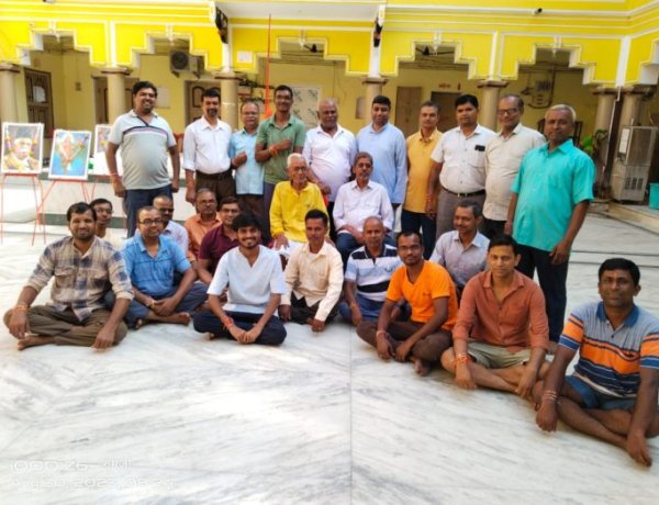 राष्ट्रीय स्वयंसेवक संघ ने मानपुर में रक्षाबंधन उत्सव मनाया