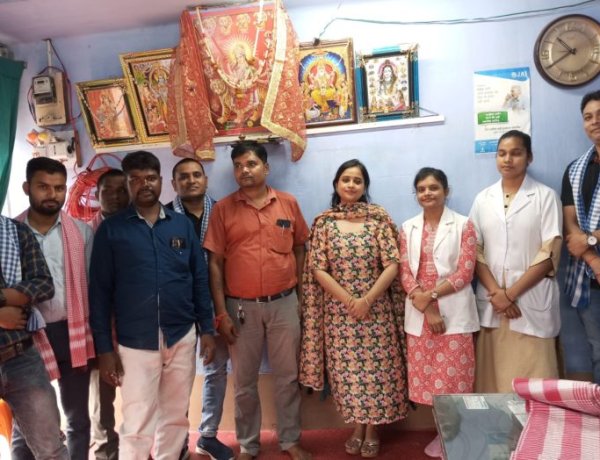 श्री दुर्गा जी पटवा जाति सुधार समिति के सौजन्य से मानपुर पटवा टोली में एकदिवसीय निःशुल्क चिकित्सा शिविर का किया गया आयोजन