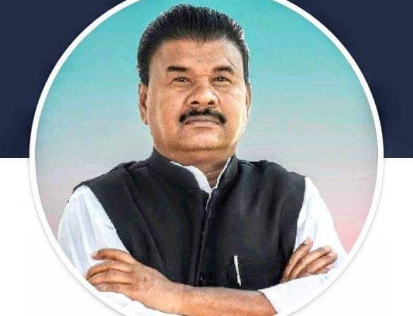 डीएमएफटी की राशि जनोपयोगी कार्यों में लगाई जाय : बंधु तिर्की