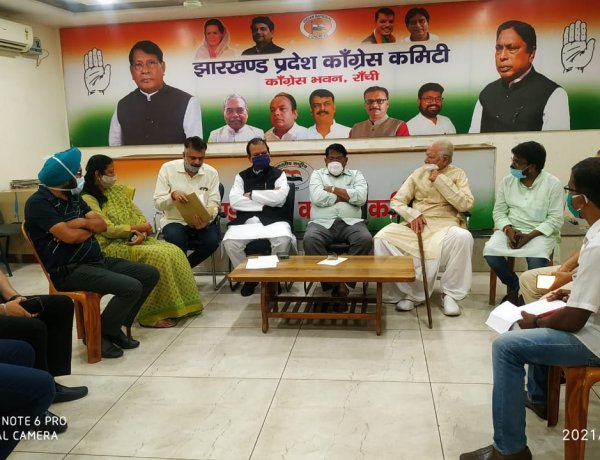 कांग्रेस ने बांग्लादेश मुक्ति युद्ध की 50 वीं वर्षगांठ को शौर्य गाथा के रूप में मनाने का लिया निर्णय