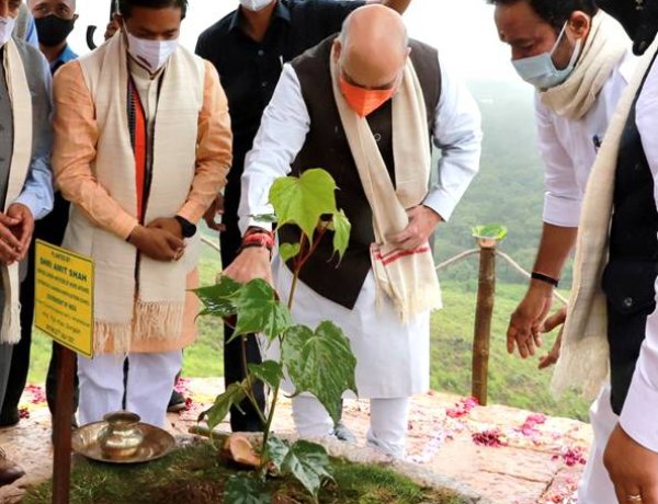 केन्द्रीय गृह मंत्री(अमित शाह) ने हरित सोहरा वनीकरण अभियान के तहत “सदाबहार पूर्वोत्तर” का नारा दिया