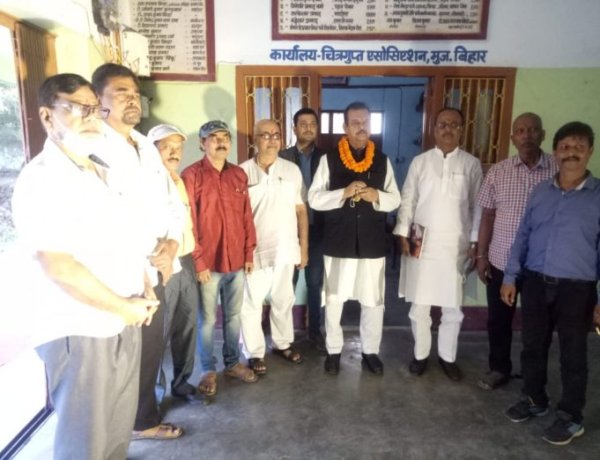 चित्रगुप्त एसोसिएशन और कांग्रेस कार्यकर्ताओं ने सुबोधकांत सहाय का किया स्वागत