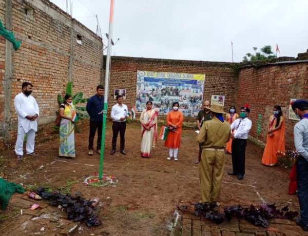 रूट राइडर चिल्ड्रेन स्कूल में मनाया गया स्वतंत्रता दिवस