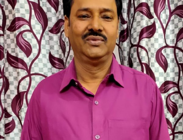 नगर निगम के फरमान से हरमू क्षेत्र के निवासी परेशान नदी की मापी कराए नगर निगम : उपेन्द्र