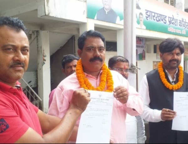 संजय झा बने झारखंड प्रदेश कांग्रेस कमेटी (सहकारिता विभाग) के सचिव, कांग्रेस के नेताओं और शुभचिंतकों ने दी बधाई