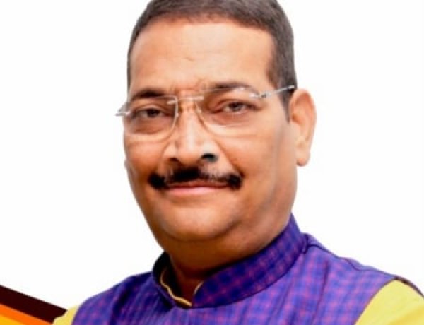 कोरोंना से लडने में हेमंत सरकार विफल , अस्पताल में बेड का अभाव , जनता भयभीत – दीपक प्रकाश।